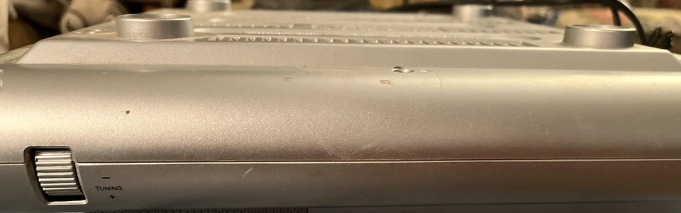 Temporizador remoto GPX player de CD sob gabinete rádio compatível com MP3 - Imagem 3 de 4