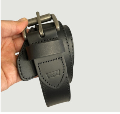 Levi's Men's M 34-36 Black Leather Belt With Metal Buckle N1468