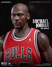 NBA Collection Real Masterpiece Actionfigur 1/6 Michael Jordan I’m Back Edition