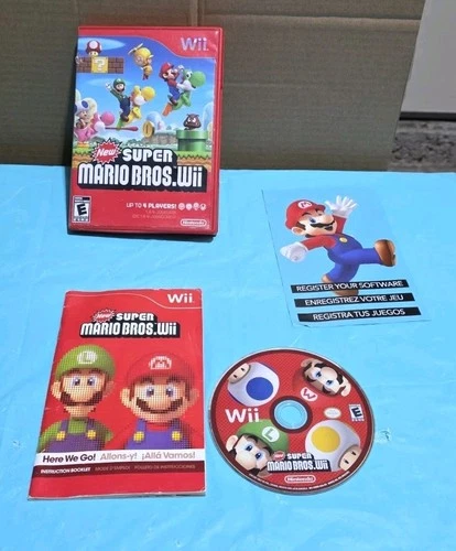 New Super Mario Bros. Wii (Nintendo Wii, 2009) Complete In Box W/ Manual