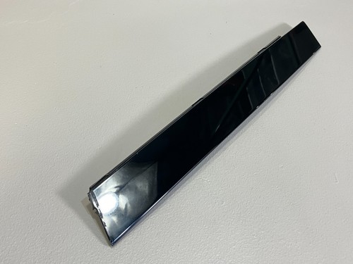 06-2011 mercedes w251 r350 r500 r320 rear left back window trim molding black - Picture 6 of 11