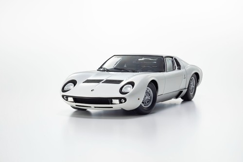 Kyosho Lamborghini Miura P 400 White/Silver 1/18. 08314W - Picture 7 of 15