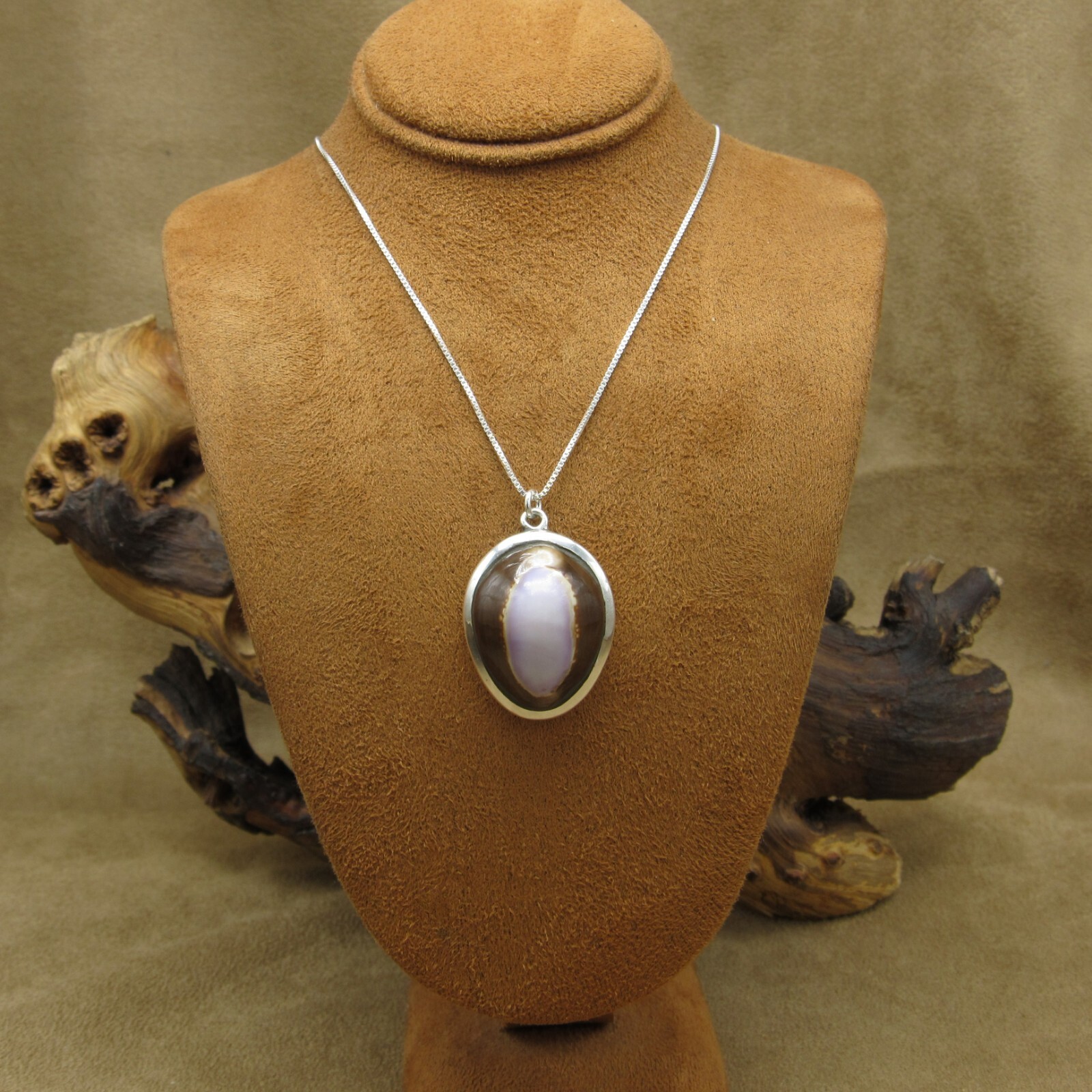 Vintage Sterling Silver Conch Shell Necklace - image 1