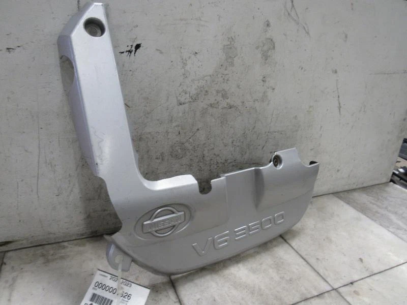 2002 INFINITI QX4 Engine Cover - Image 4 of 4