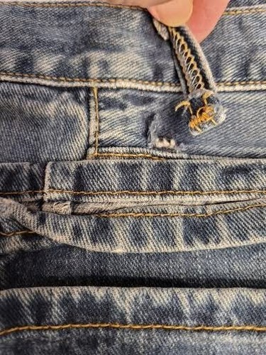 VINTAGE OLD NAVY MENS Y2K FAMOUS BOOTCUT JEANS MEN'S SIZE 32X34 PRE-OWNED - Picture 10 of 13
