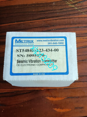 ST5484E-123-434-00 METRIX Vibration Sensor New FedEx or DHL