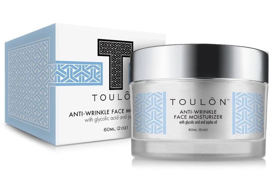 Crema hidratante facial con ácido glicólico 10 %. Los mejores productos de ácido alfa hidroxi Foto 3 de 4