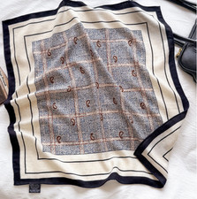 70 Cashmere 30 Silk Bandana Shawl 26'' Cashew Grid Print Double Face Scarf new