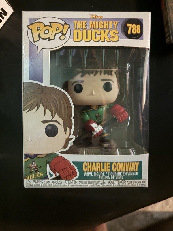 Funko Pop Mighty Ducks Charlie Conway Vinyl Figure w/ Protect