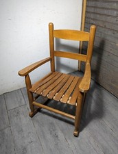 Mini mecedora vintage para muñeca - coctelera rústica de granja de madera de listones