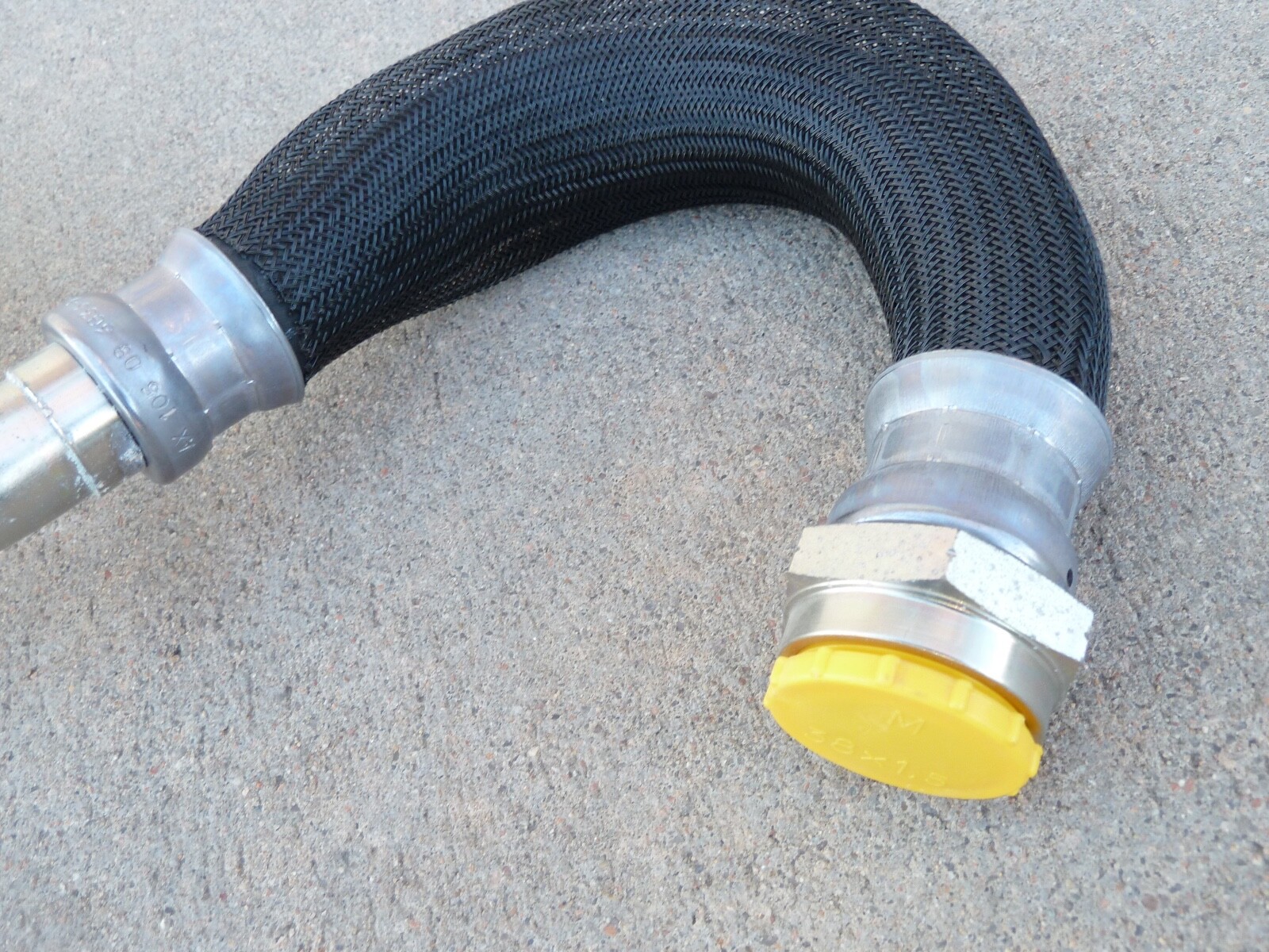 NEW OEM Aston Martin V8 Vantage Engine Motor Oil Pump Outlet Line Pipe Hose