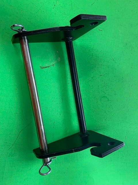 New! JOHN DEERE AM102158 front deck support for 755 855 955 w/60