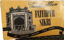 Fatehpur Sikri Postcard Souvenir Tourist album of 20 color Unused Unposted Agra