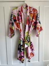 Natori Private Luxuries Bright Floral Satin Kimono Robe Pink Spring MEDIUM