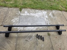 Halfords Roof Bars and Fitting Kit 