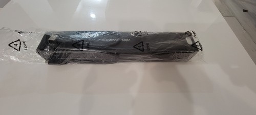 Fujitsu ScanSnap iX100 600 DPI Wireless Portable Scanner - Picture 2 of 7
