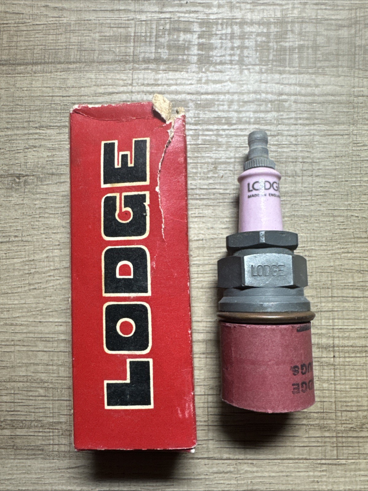 LODGE SPARK PLUG C14 VINTAGE PARTS TIN NOS MOTOR CAR ENGINE IGNITION ACCESSORIES