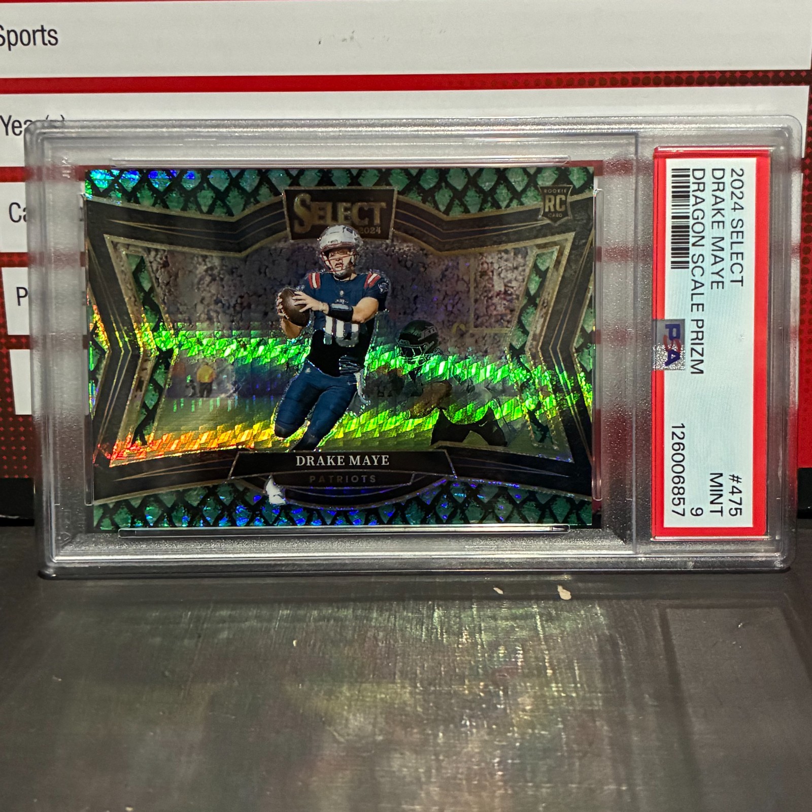 2024 Panini Select Drake Maye Field Level Dragon Scale Prizm #/70 Rookie PSA 9