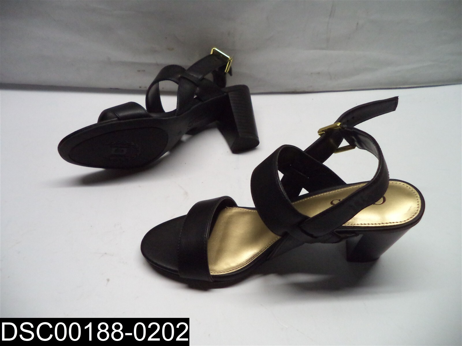 Women's Chaps Black Leola Block Heels Size 6B Strappy Sandals 806623910001  