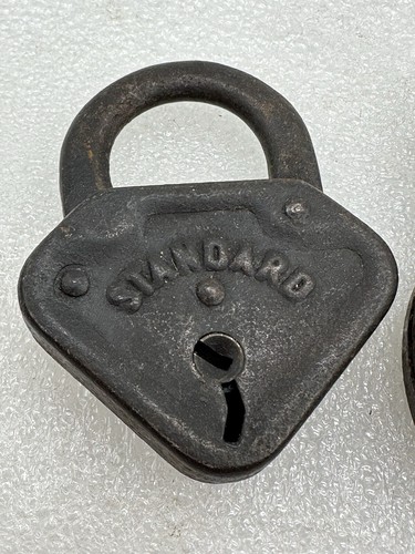 Antique Padlocks No Keys Set Of 2 M.W. CO New Haven CT And Standard - Picture 3 of 12
