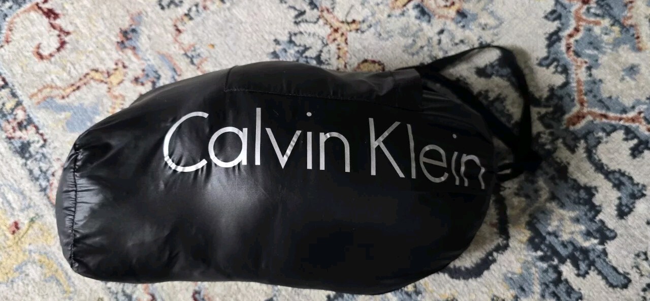 Calvin Kein Hooded Packable Down Jacket Lightweight Burgundy Red Women's Medium