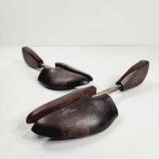 Vintage Shoe Keeper No 4 GENE Rochester Shoe Tree Co. Split Toe Pair