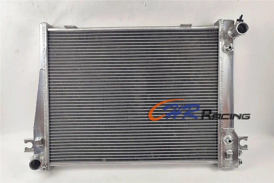 Aluminum Radiator for BMW 3 Series E30 320i 323i 325i 325ix 325e M20 1982-1993 - Image 3 of 4