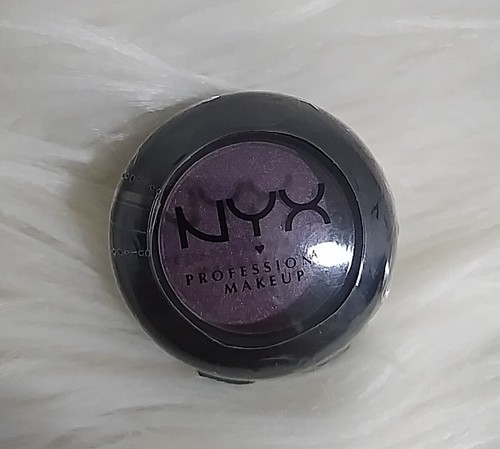 NYX Fetish Fetiche HS71 Single Pigment Eyeshadow - Picture 2 of 3