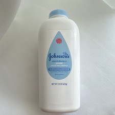 JOHNSON'S Aloe Vitamin E Powder 22 oz Baby Body Powder MPN 003059