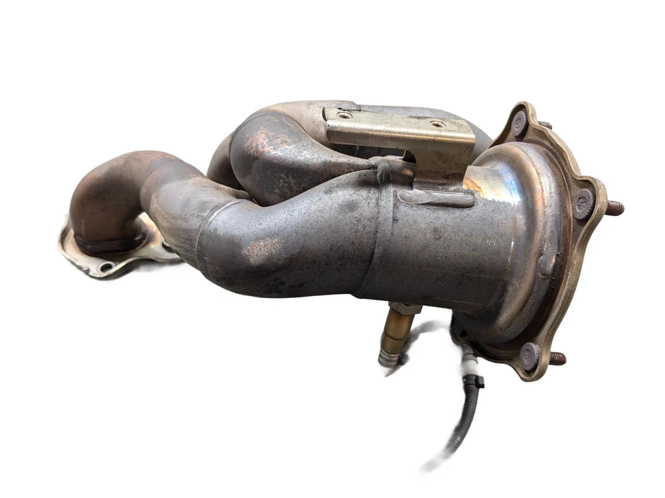 Cabezal colector de escape delantero izquierdo Porsche Cayenne 2011-2014 OEM sin turbo Foto 3 de 4