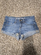 Mossimo Supply Co Juniors Size 3 Denim Blue Jean Shorts