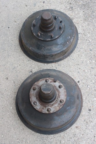 Original 1931 Chevrolet 6 Lug Front Brake Drums w/ Hubs OEM Factory Parts Pair - Picture 2 of 9