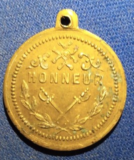 07 72) MEDAILLE ANCIENNE HONNEUR ET FORCE