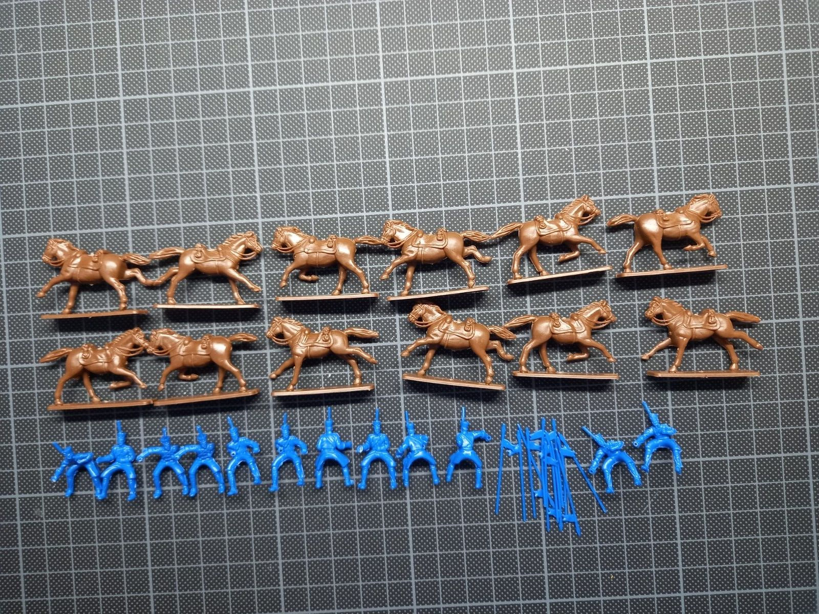 1/72 Scale HaT Napoleonic Prussian Uhlans Plastic Model Kit L022-image