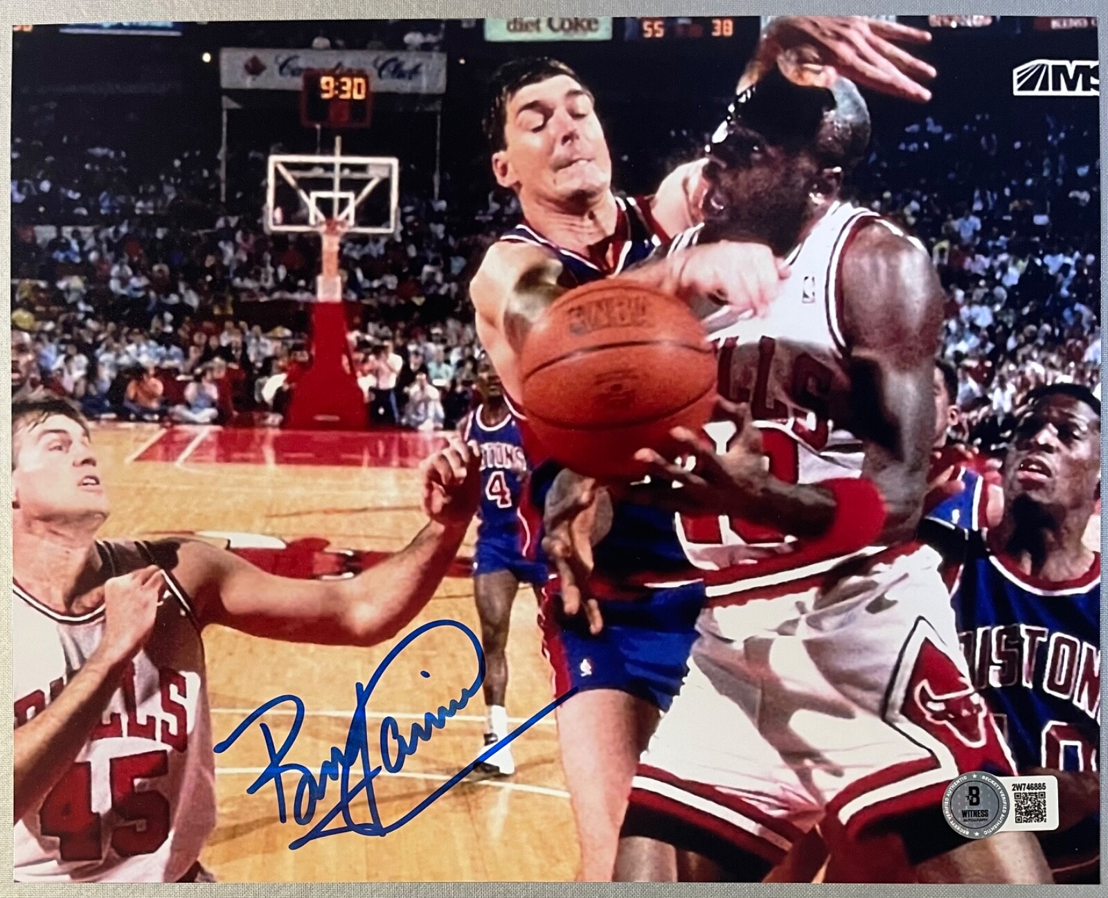 Bill Laimbeer Autographed Signed Detroit Pistons 8x10 PHOTO BECKETT COA MICHAEL JORDAN 