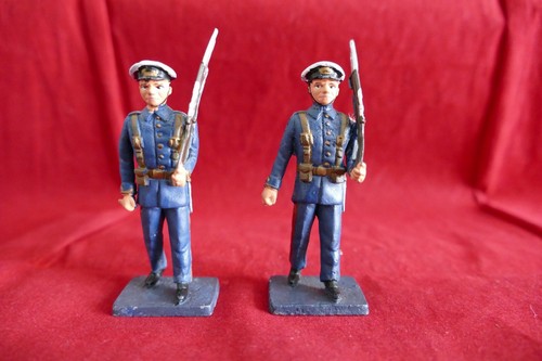 Soldat de plomb Black Hawk LAH BH0405 Goose stepping officer WWII