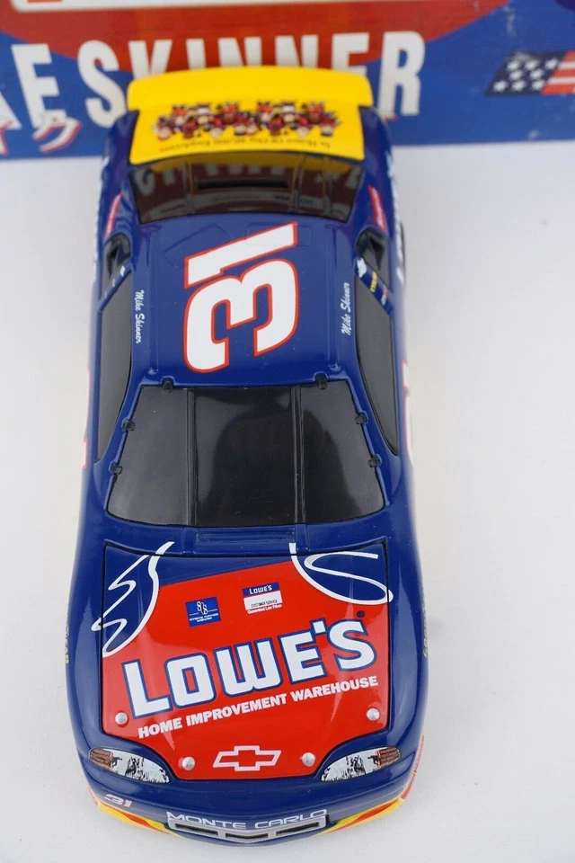1/24 MIKE SKINNER #31 LOWE'S 1997 ACCIÓN NASCAR DIECAST BANK CIRCUITO SUZUKA Foto 2 de 4