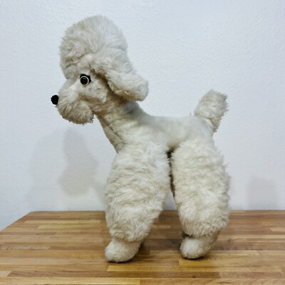 vintage dog ୨୧ * モコモコ ホワイトの プードルちゃん