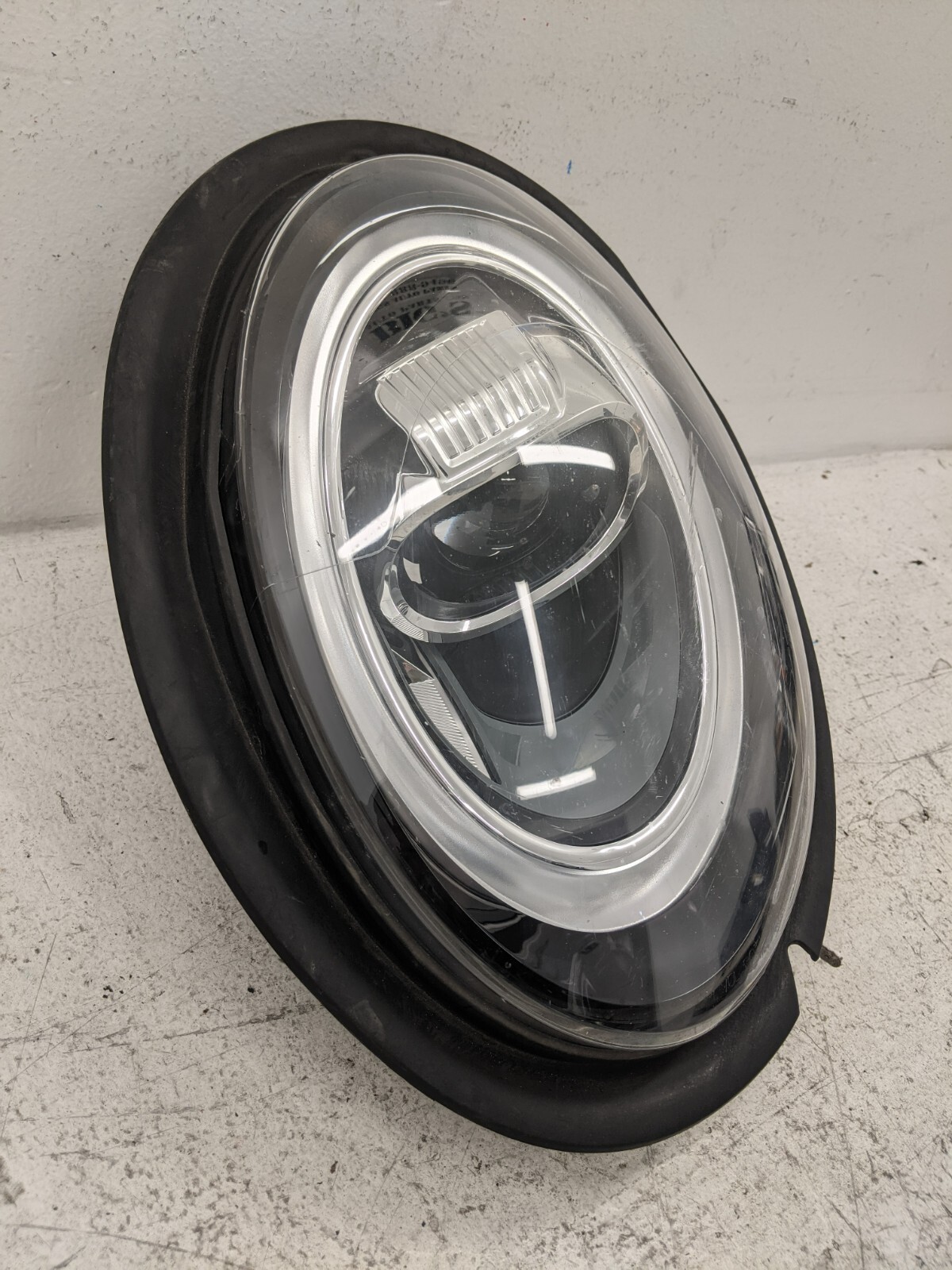 2016 - 2019 MINI COOPER CLUBMAN LEFT SIDE HEADLIGHT 63118737597  