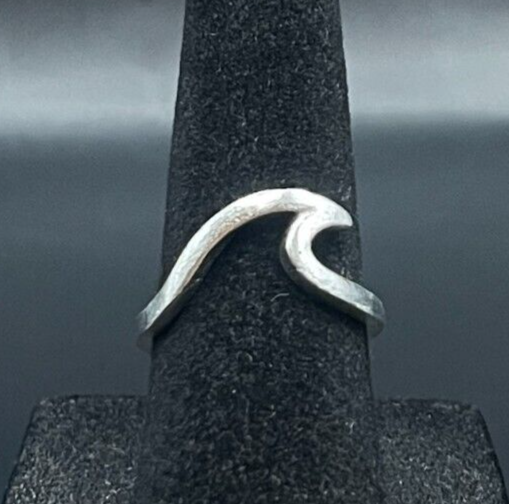 Vintage Antique Silver Tone Ring - Size 6