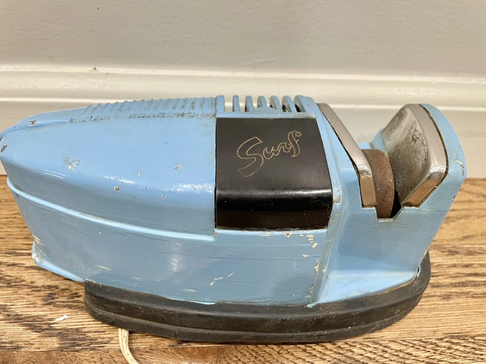 Vintage Surf Metal Electric Knife Sharpener NL +