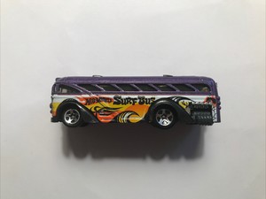 NEW Sweet RARE 2000 Hot Wheels Haulers Custom Passenger Bus Surf 'n Fun Purple NEW Sweet RARE 2000 Hot Wheels Haulers Custom Passenger Bus Surf 'n Fun Purple