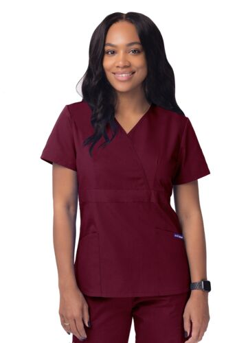 Sivvan Uniformi Donna Finto Avvolgente Infermiera Medico Scrub Top Vestibilità Crossover Semi-V - Foto 99 di 112