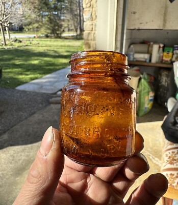 Pretty Light Amber Chesebrough Vaseline New York NY Small Jar Ca 1920 Nice Dug
