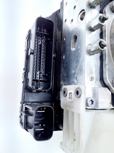 MAZDA CX-30 ABS PUMP D42E439A0A / 24257771 - Picture 3 of 11