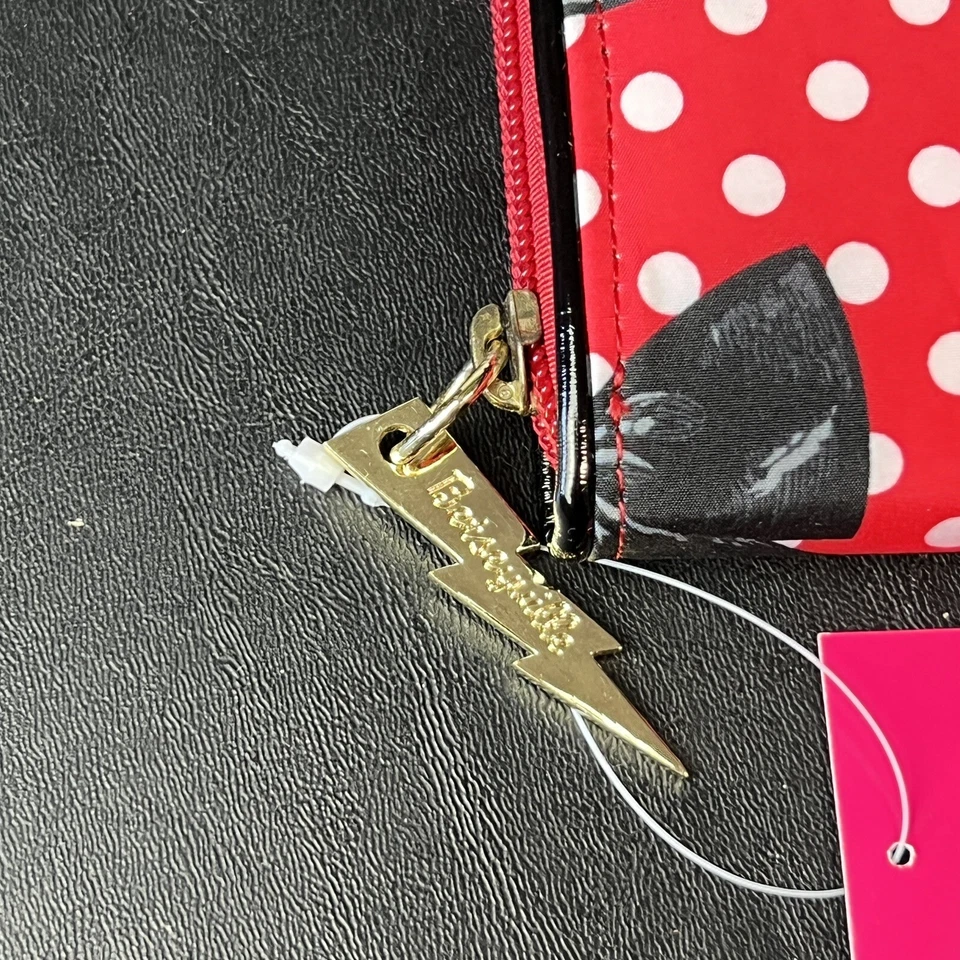 Cartera de pasaporte vintage Betseyville Betsey Johnson lunares pajarita roja sin asas Foto 2 de 4