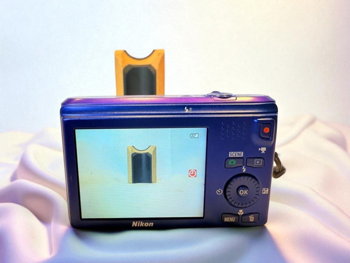 N Mint] Nikon Coolpix S6300 Stylish Blue Digital Camera w/Battery