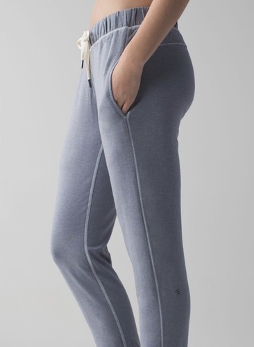 Jogger para mujer Lululemon Serenity brezo mod azul cordón cintura elástica talla 6” - Imagen 2 de 7