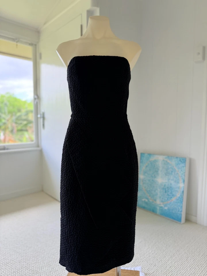 Vestido para mujer Roland Mouret negro sin tirantes hasta la rodilla dorado cremallera trasera talla FR 36 EN MUY BUEN ESTADO Foto 3 de 4