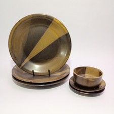 Vintage Nancy Patterson Lamb Tai Tua Pottery Plates Set of Six Studio Pottery